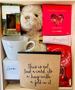 Comes with a hug - Care box