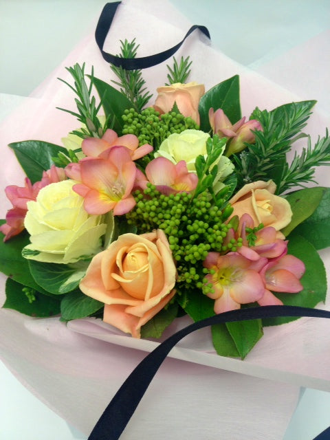 Peach and Cream Bouquet in a Gift Bag