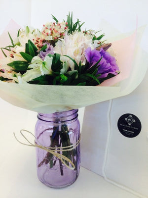 Pastel posy in Mason Jar